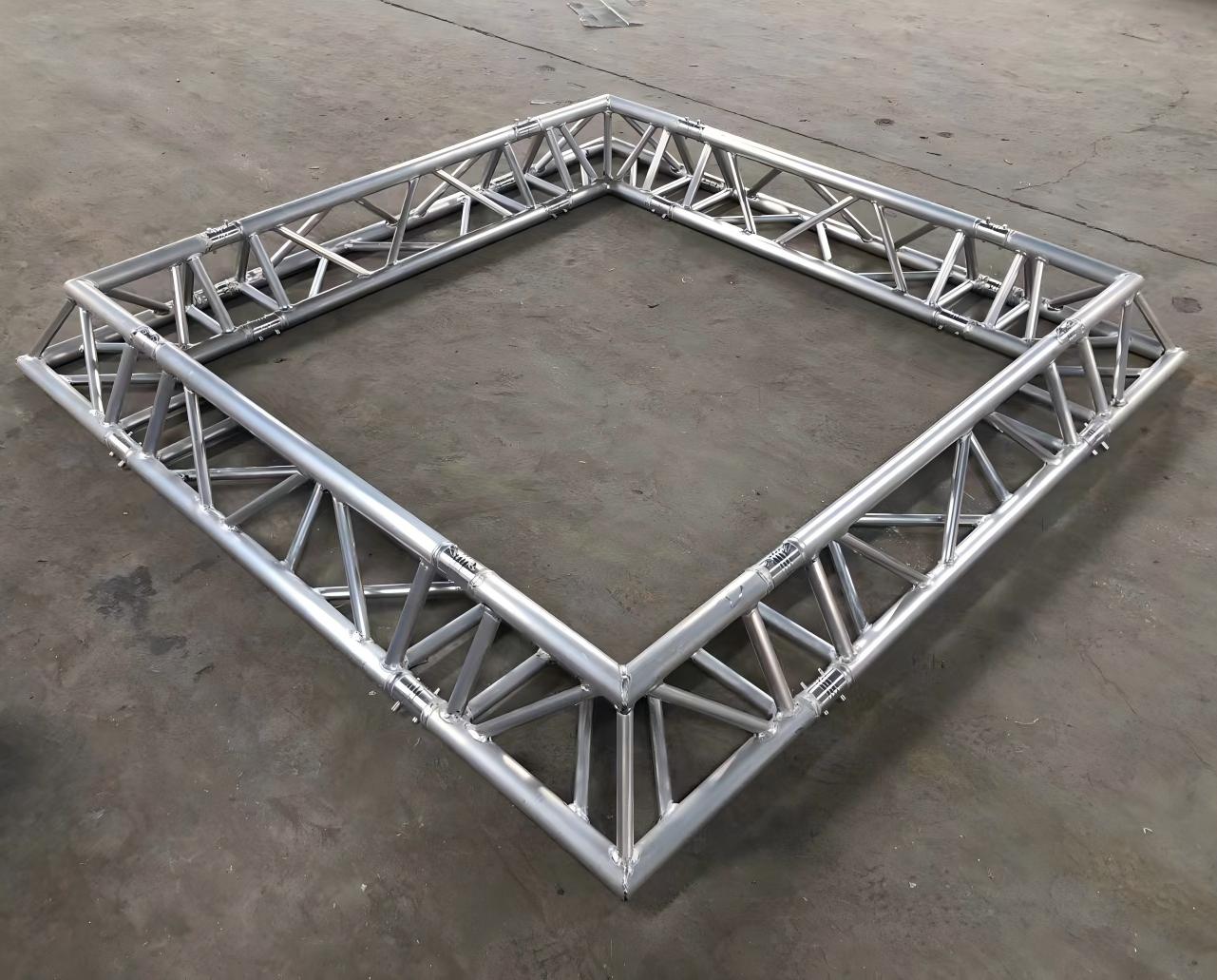 square 290mm triangle truss.jpg