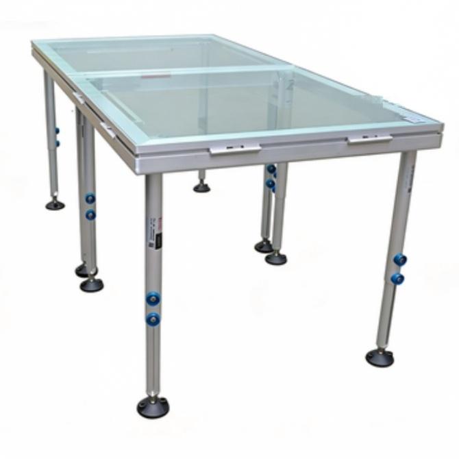 1x1m wedding glass stage for pool.jpg