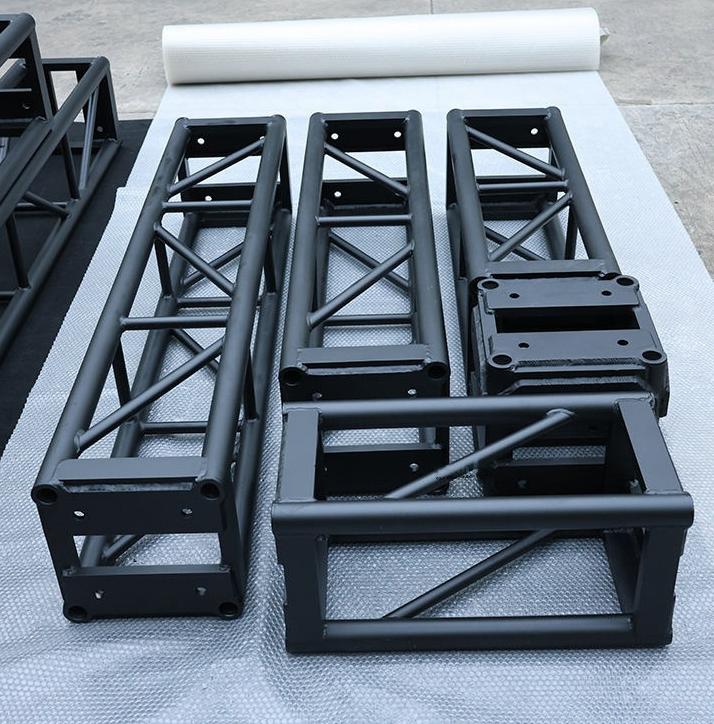 concert black truss.jpg