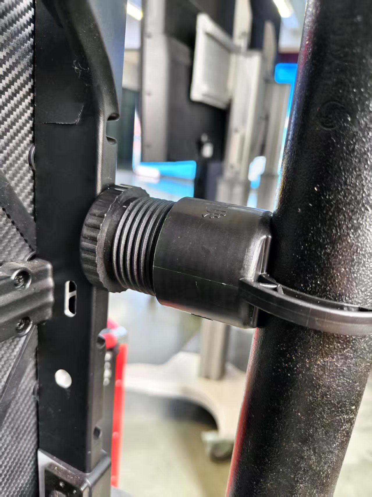Truss Screen Spacer (2).jpg
